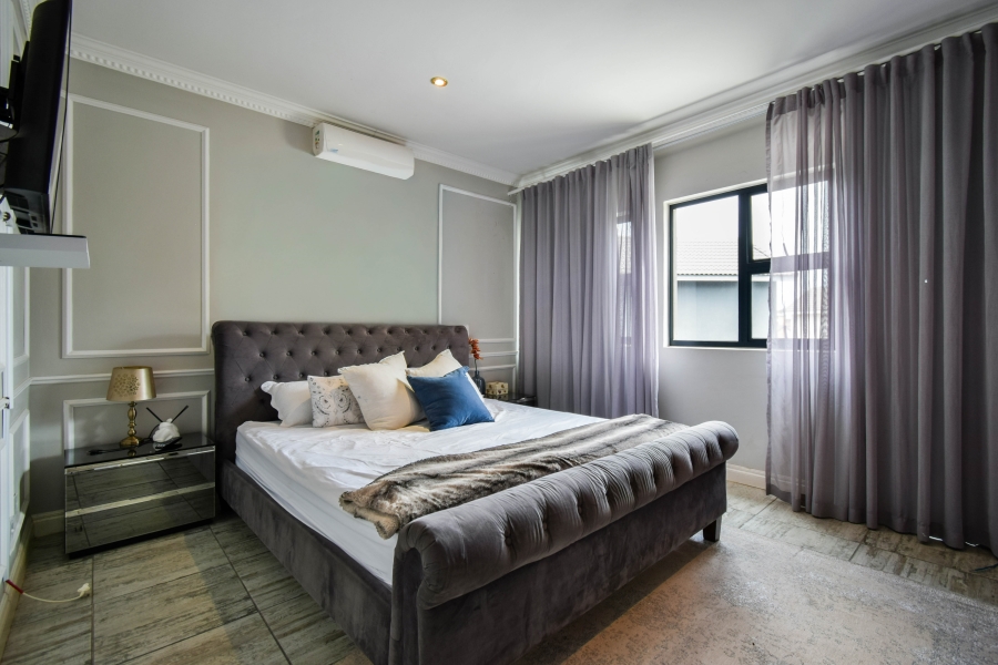 4 Bedroom Property for Sale in Olympus AH Gauteng