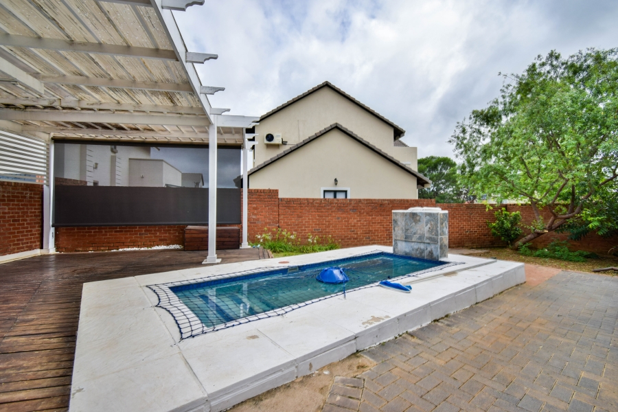 4 Bedroom Property for Sale in Olympus AH Gauteng