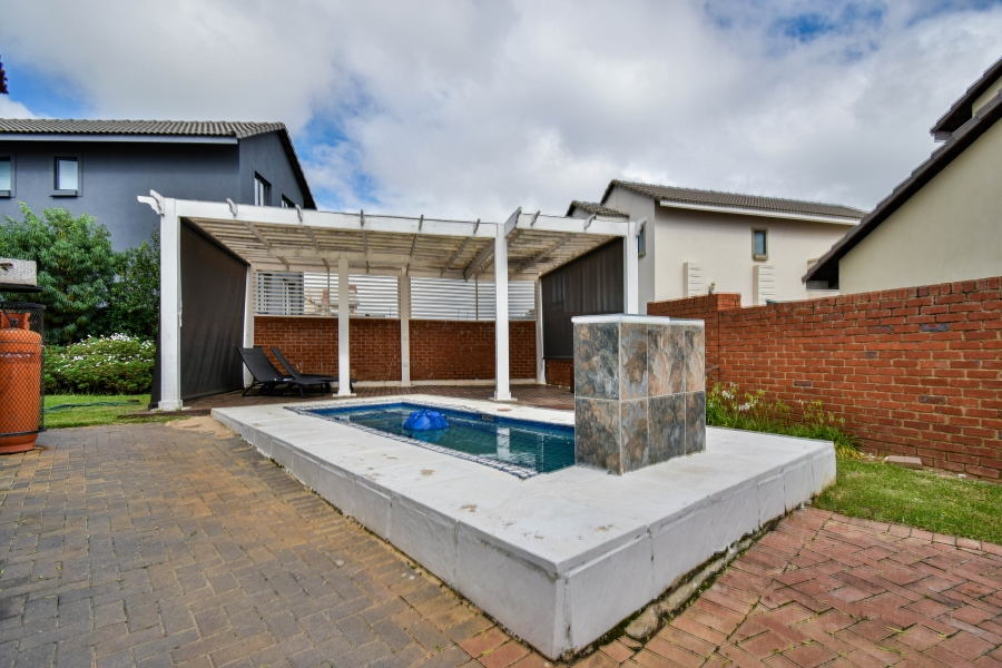 4 Bedroom Property for Sale in Olympus AH Gauteng