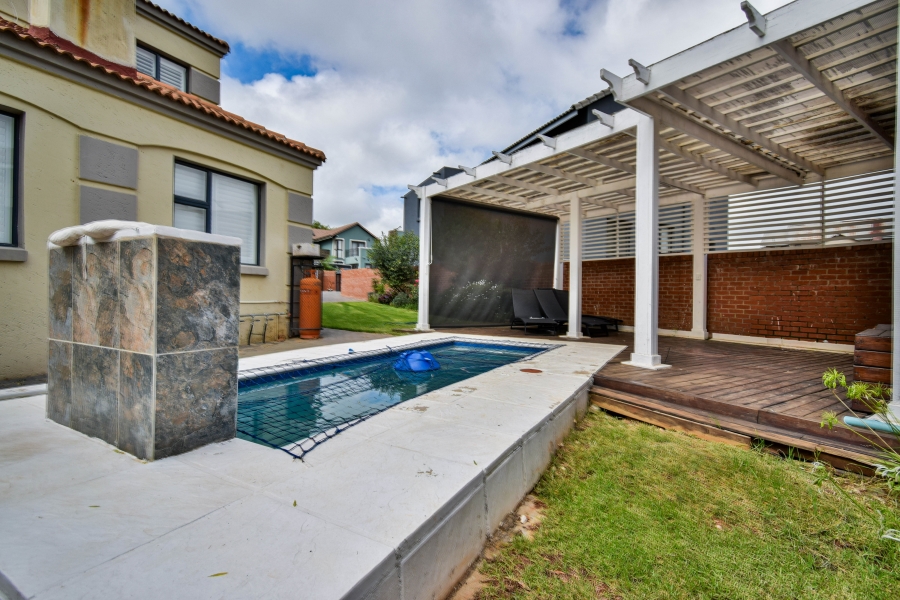 4 Bedroom Property for Sale in Olympus AH Gauteng