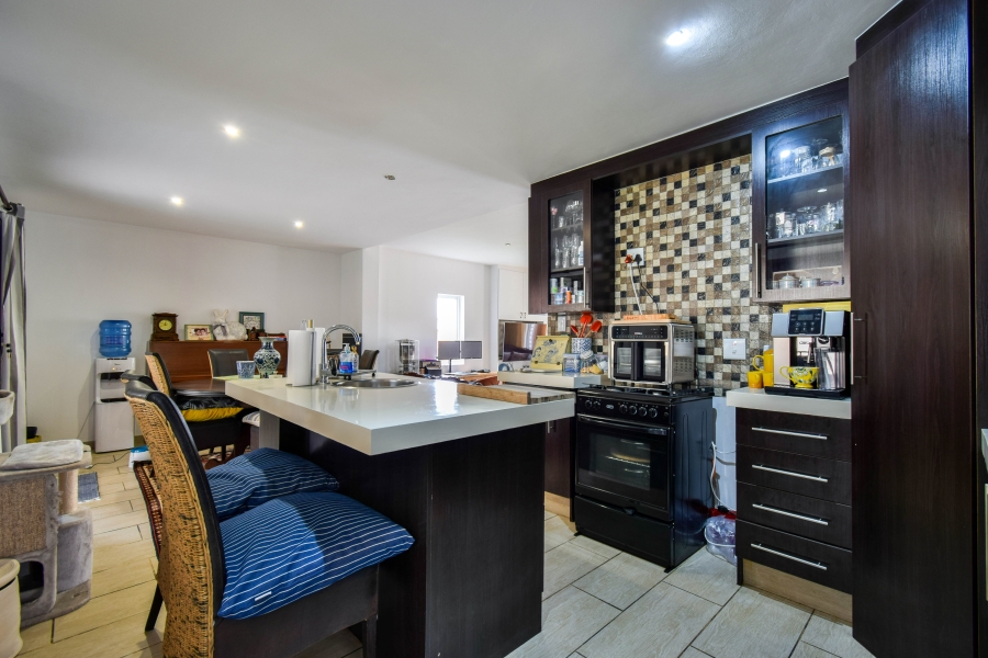 4 Bedroom Property for Sale in Olympus AH Gauteng