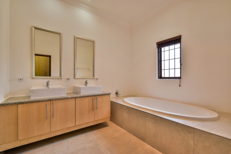 4 Bedroom Property for Sale in Menlo Park Gauteng