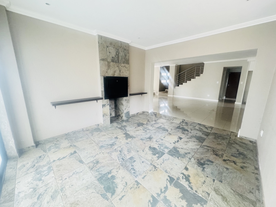 3 Bedroom Property for Sale in Olympus AH Gauteng