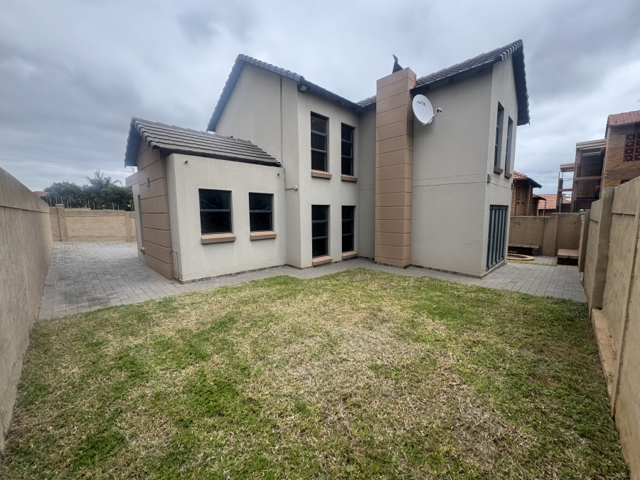 3 Bedroom Property for Sale in Olympus AH Gauteng