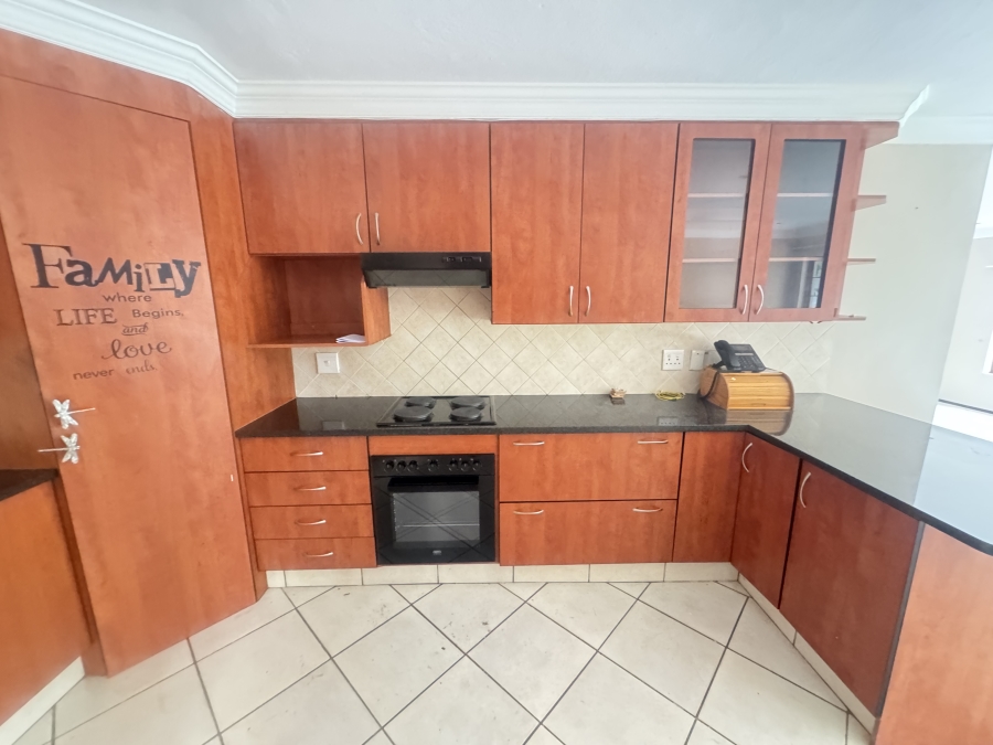 To Let 3 Bedroom Property for Rent in The Wilds Gauteng