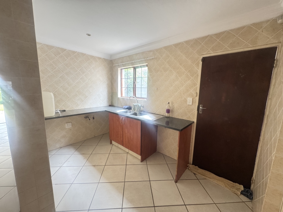 To Let 3 Bedroom Property for Rent in The Wilds Gauteng