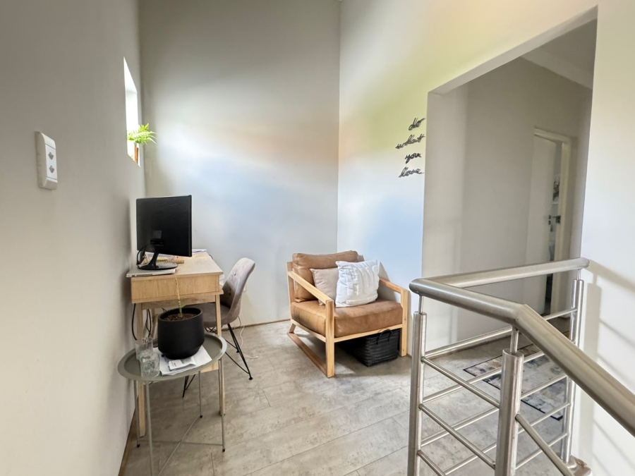 3 Bedroom Property for Sale in Olympus AH Gauteng