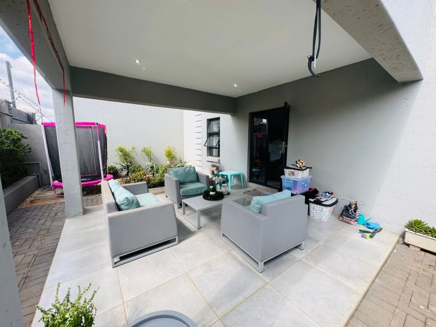 3 Bedroom Property for Sale in Olympus AH Gauteng