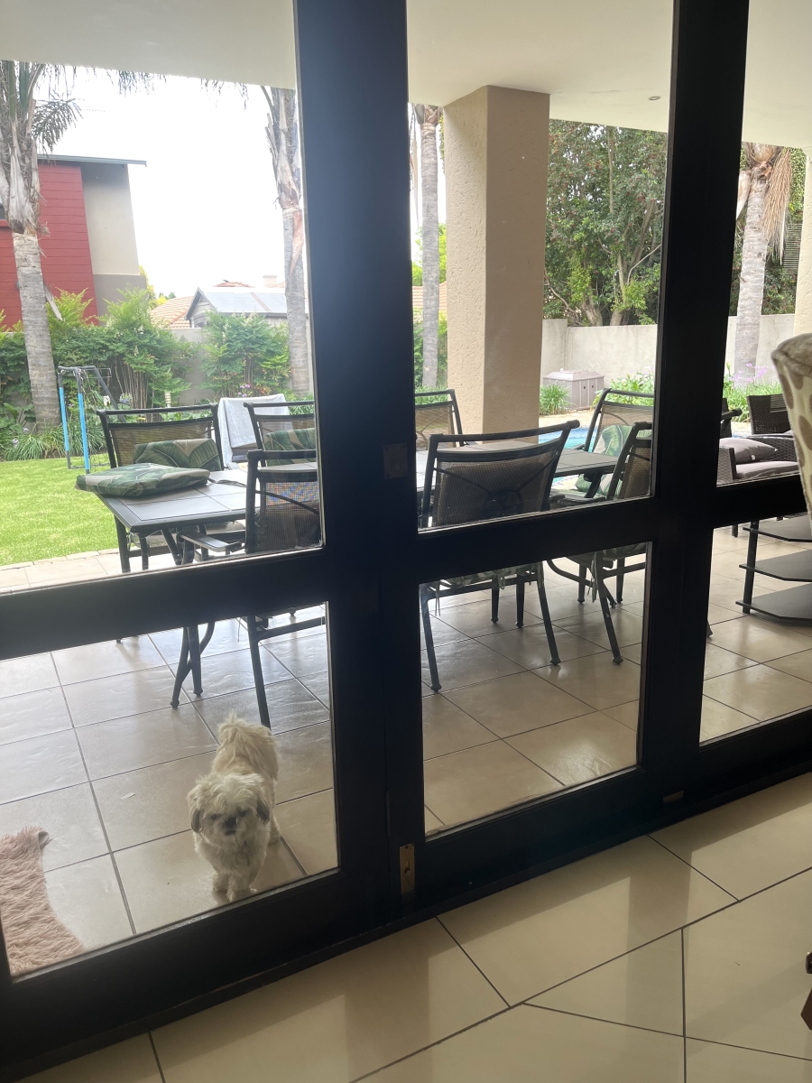 5 Bedroom Property for Sale in Silver Lakes Gauteng