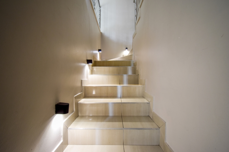 5 Bedroom Property for Sale in Silver Lakes Gauteng