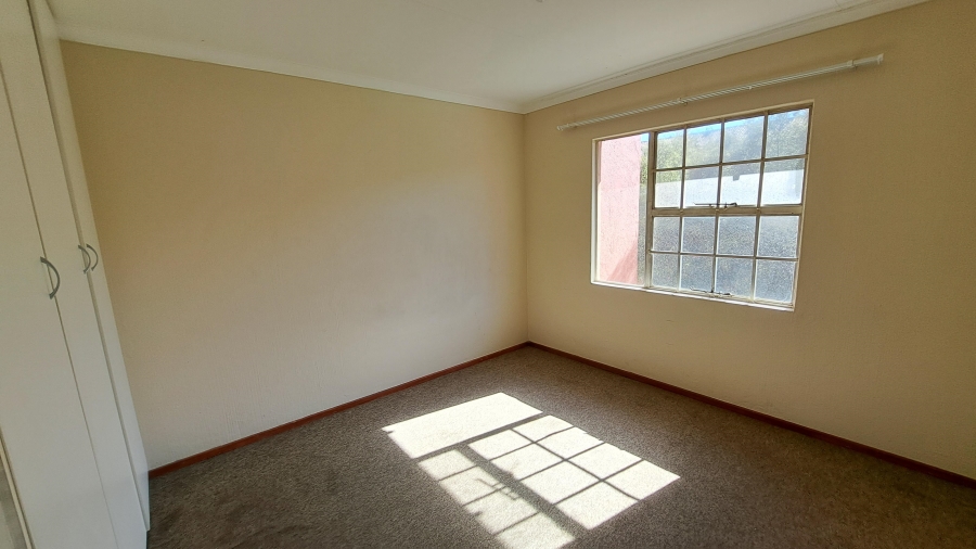 2 Bedroom Property for Sale in Meyersdal Gauteng