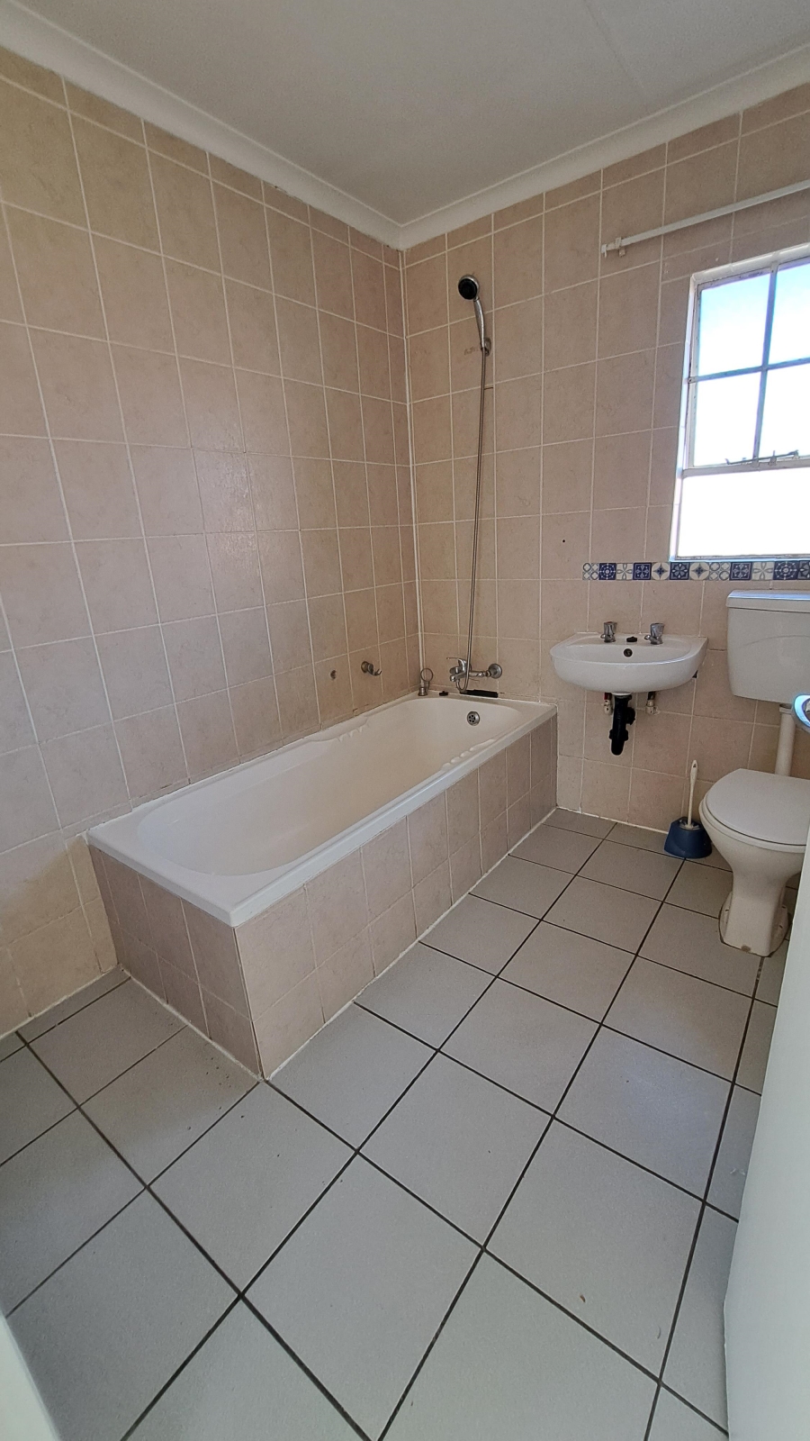 2 Bedroom Property for Sale in Meyersdal Gauteng