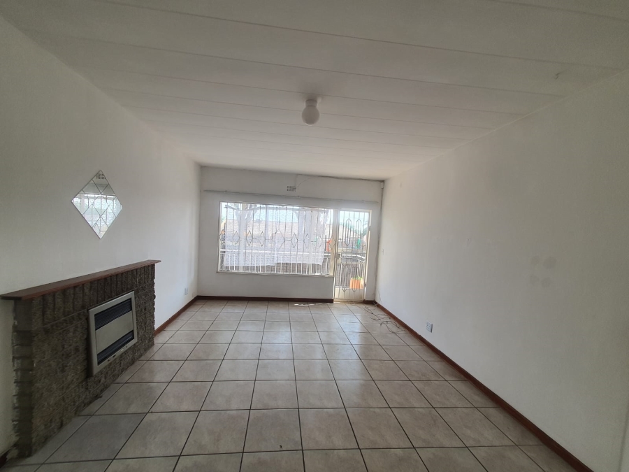 To Let 2 Bedroom Property for Rent in Turffontein Gauteng