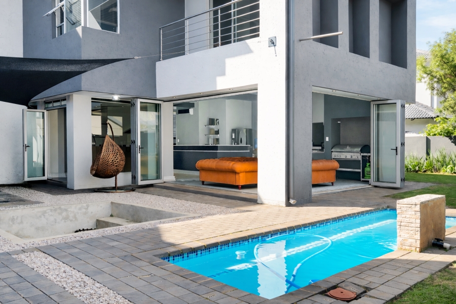 6 Bedroom Property for Sale in Newmark Estate Gauteng