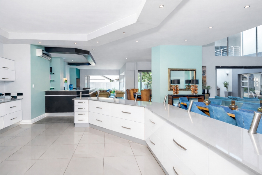 6 Bedroom Property for Sale in Newmark Estate Gauteng