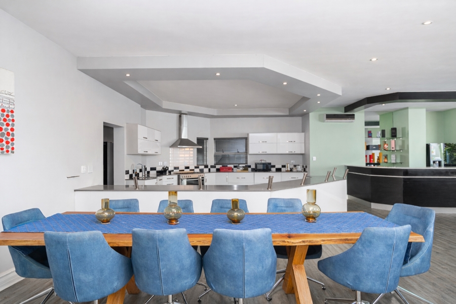 6 Bedroom Property for Sale in Newmark Estate Gauteng