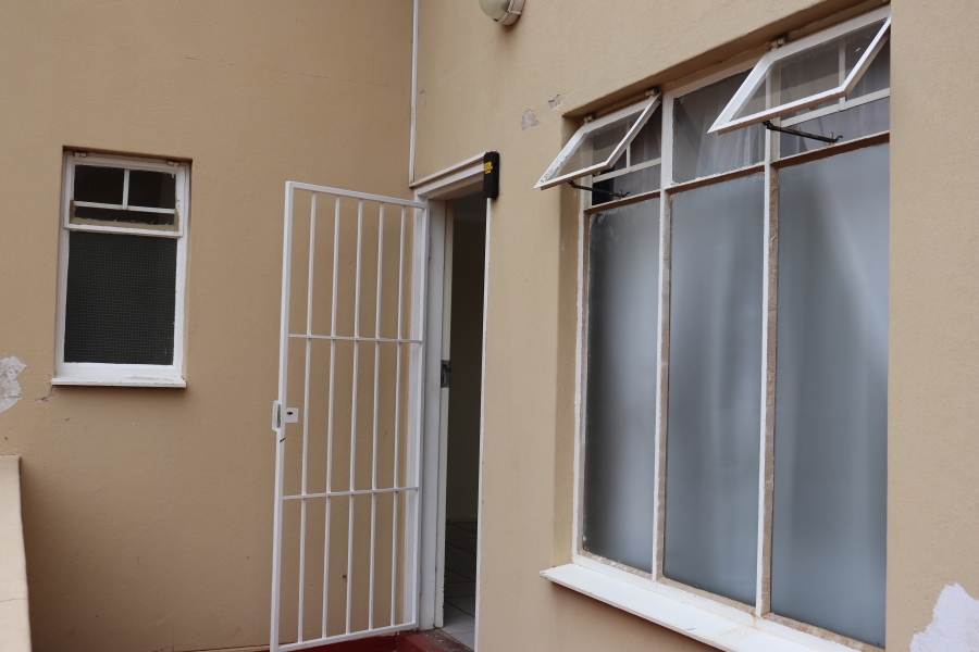 2 Bedroom Property for Sale in Newlands Gauteng