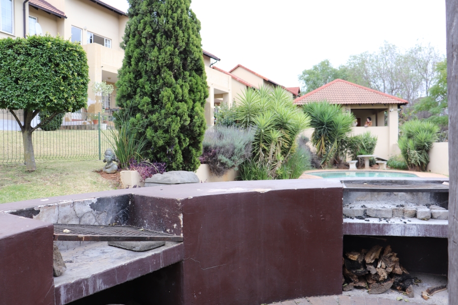 2 Bedroom Property for Sale in Newlands Gauteng