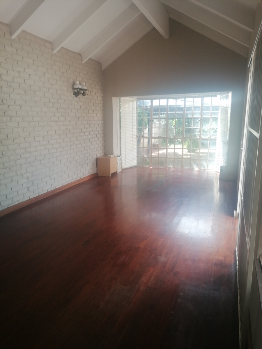 To Let 1 Bedroom Property for Rent in Menlo Park Gauteng