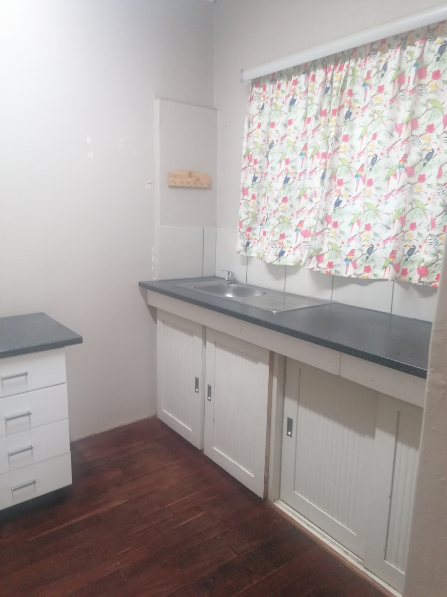 To Let 1 Bedroom Property for Rent in Menlo Park Gauteng