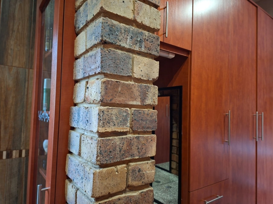 2 Bedroom Property for Sale in Montana Gauteng