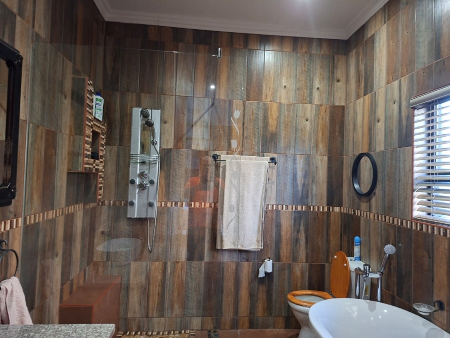 2 Bedroom Property for Sale in Montana Gauteng