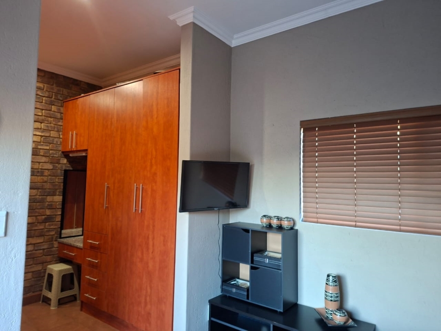 2 Bedroom Property for Sale in Montana Gauteng