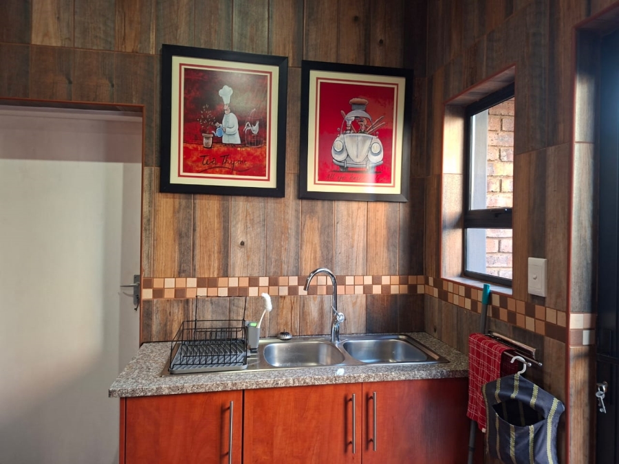 2 Bedroom Property for Sale in Montana Gauteng