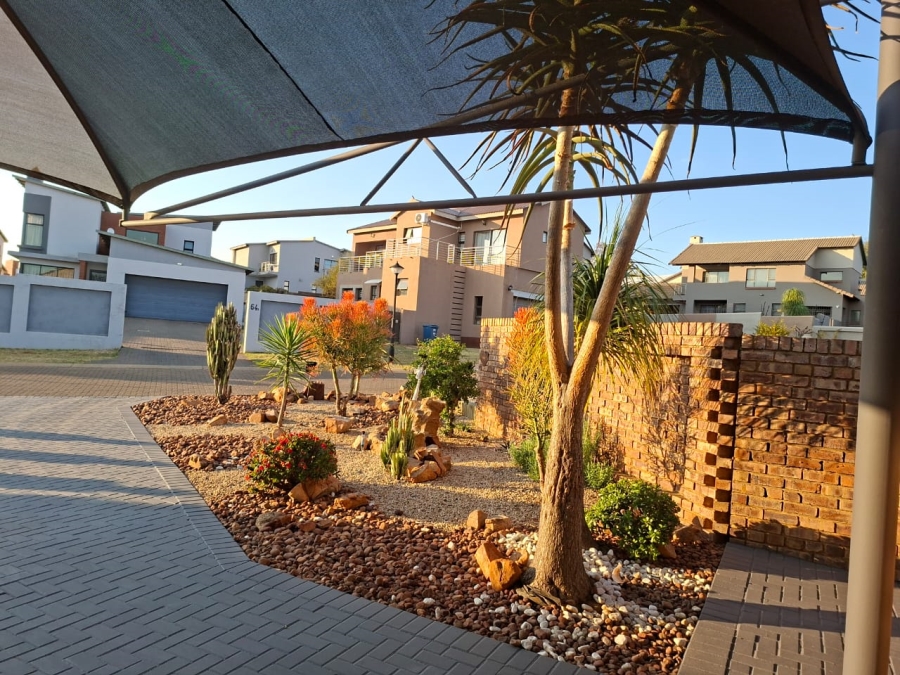 2 Bedroom Property for Sale in Montana Gauteng