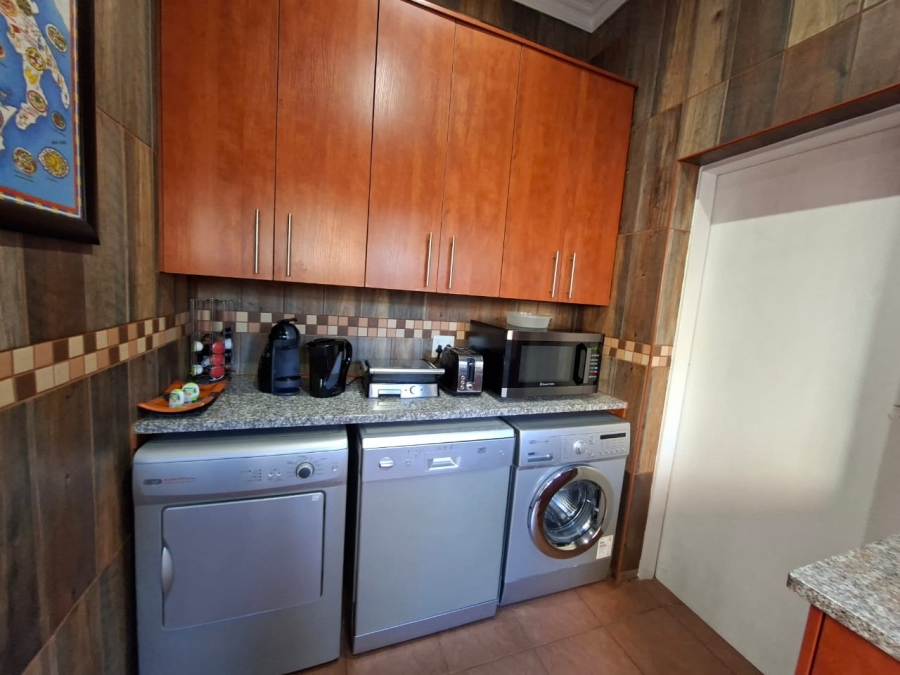 2 Bedroom Property for Sale in Montana Gauteng