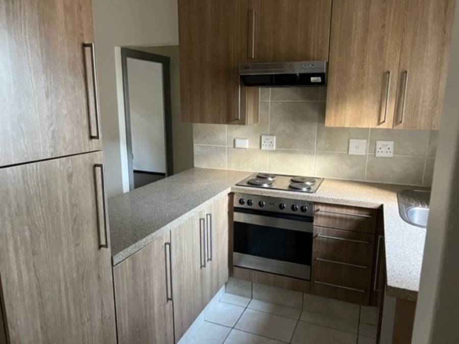 To Let 1 Bedroom Property for Rent in Bryanston Gauteng