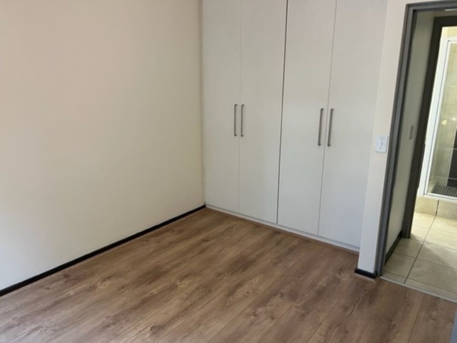 To Let 1 Bedroom Property for Rent in Bryanston Gauteng
