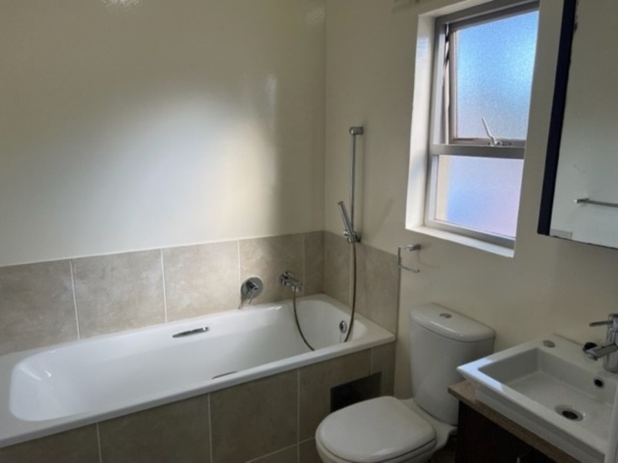 To Let 1 Bedroom Property for Rent in Bryanston Gauteng