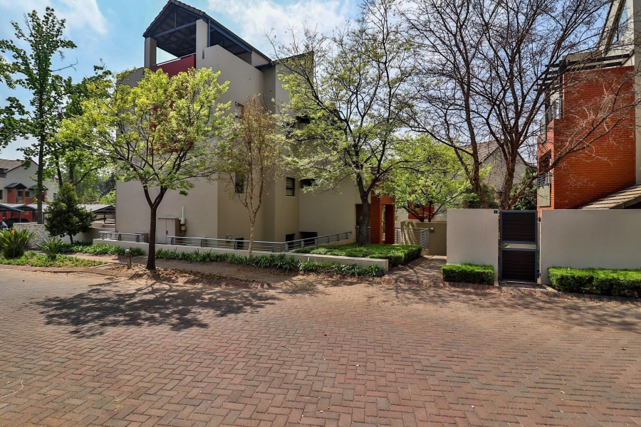 To Let 1 Bedroom Property for Rent in Bryanston Gauteng
