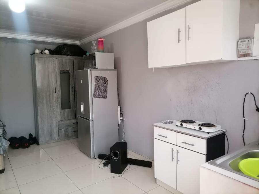 8 Bedroom Property for Sale in Randgate Gauteng