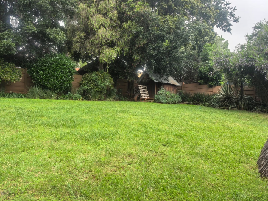 4 Bedroom Property for Sale in Roodekrans Gauteng