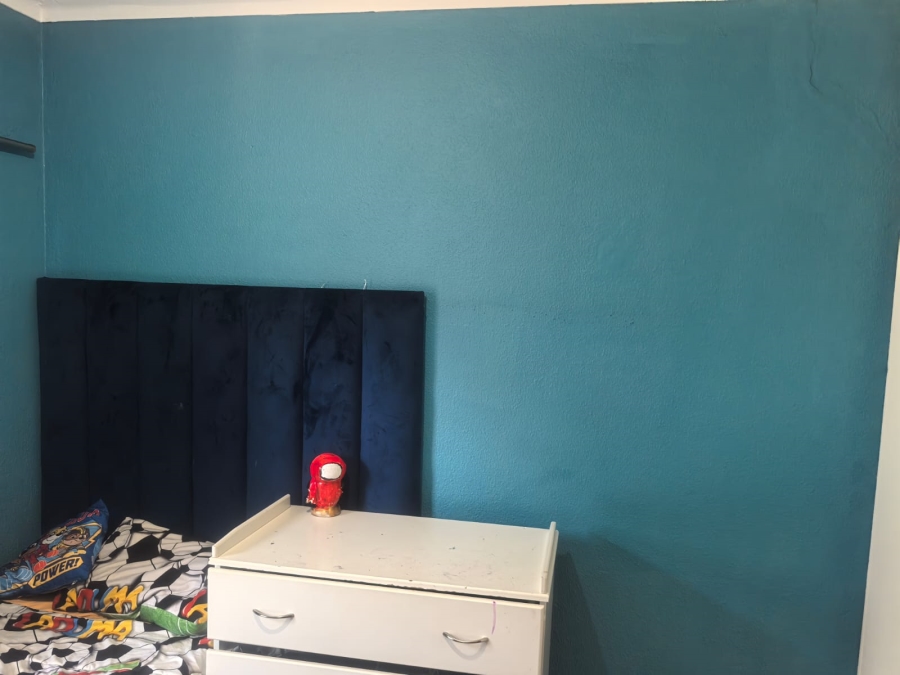 4 Bedroom Property for Sale in Roodekrans Gauteng