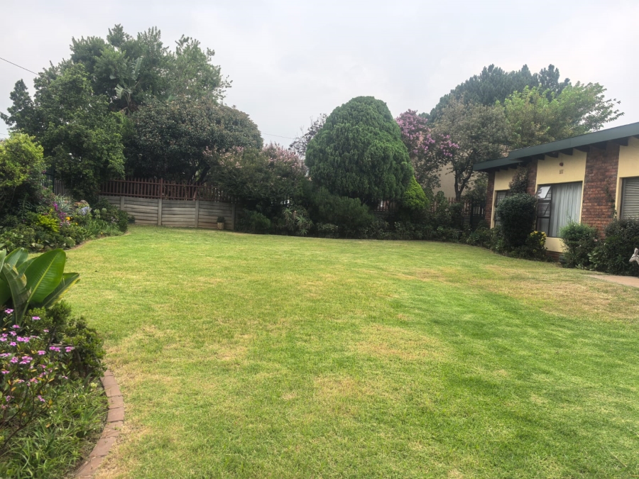 3 Bedroom Property for Sale in Wilro Park Gauteng