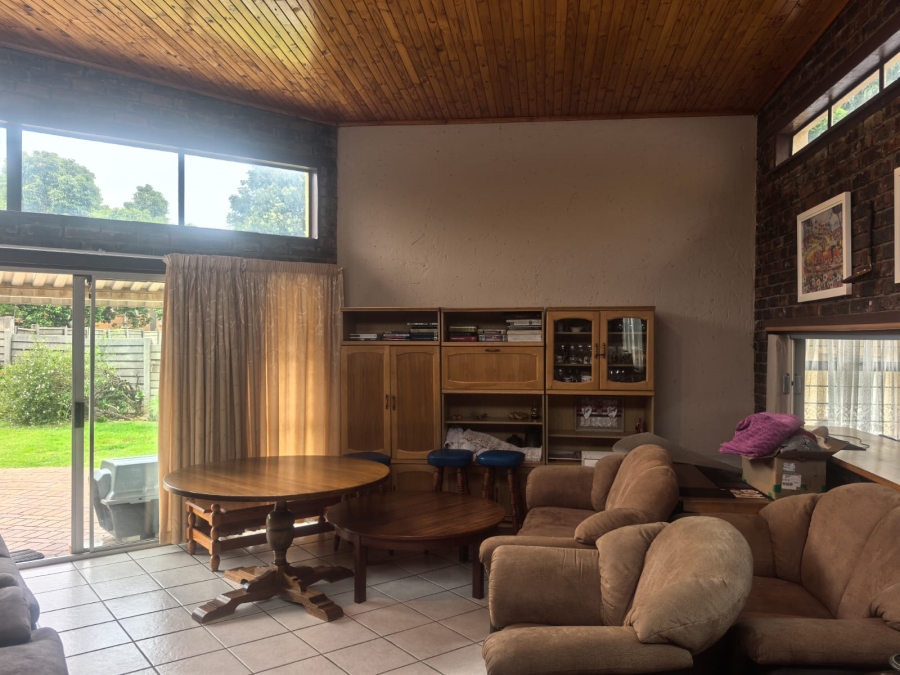 3 Bedroom Property for Sale in Wilro Park Gauteng