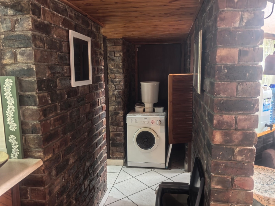 3 Bedroom Property for Sale in Wilro Park Gauteng