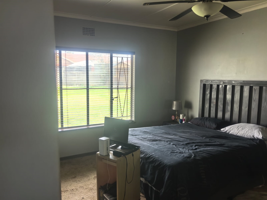 3 Bedroom Property for Sale in Witpoortjie Gauteng