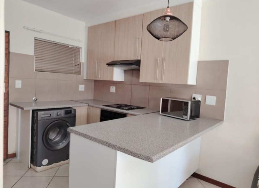 To Let 2 Bedroom Property for Rent in Sagewood Gauteng