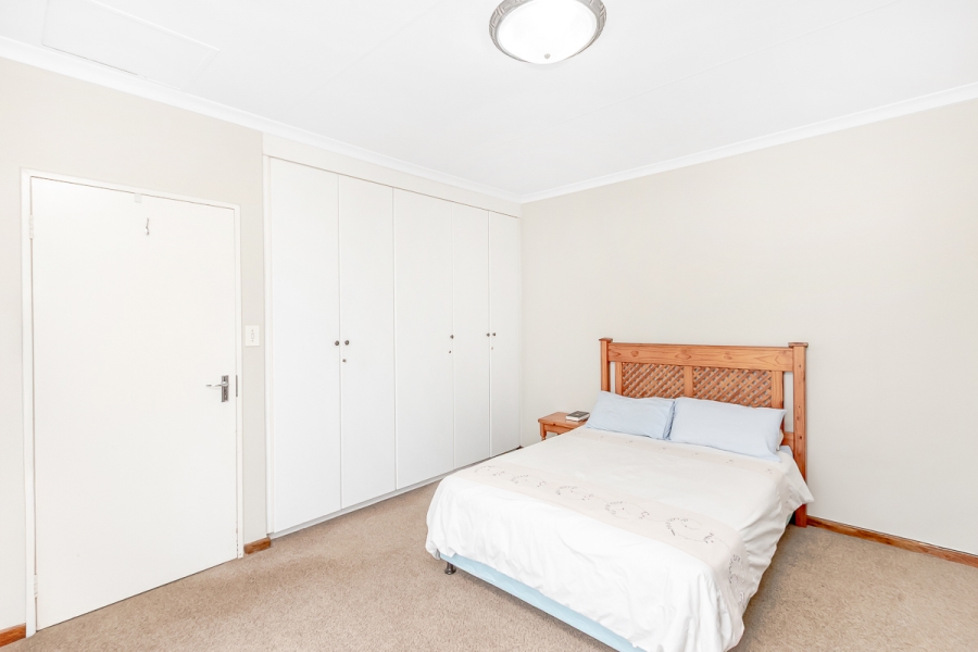 3 Bedroom Property for Sale in Sunninghill Gauteng