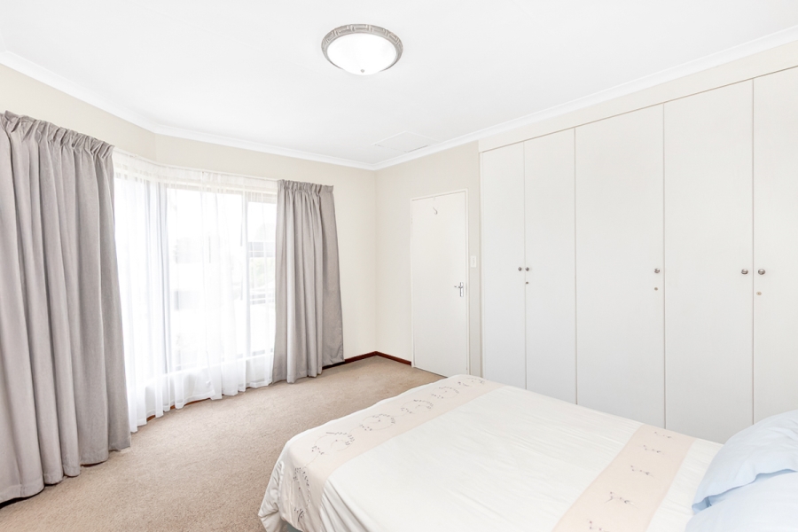 3 Bedroom Property for Sale in Sunninghill Gauteng