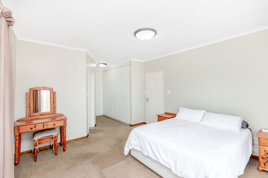 3 Bedroom Property for Sale in Sunninghill Gauteng