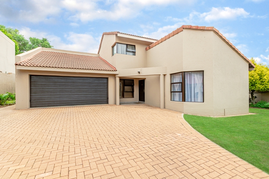 3 Bedroom Property for Sale in Sunninghill Gauteng
