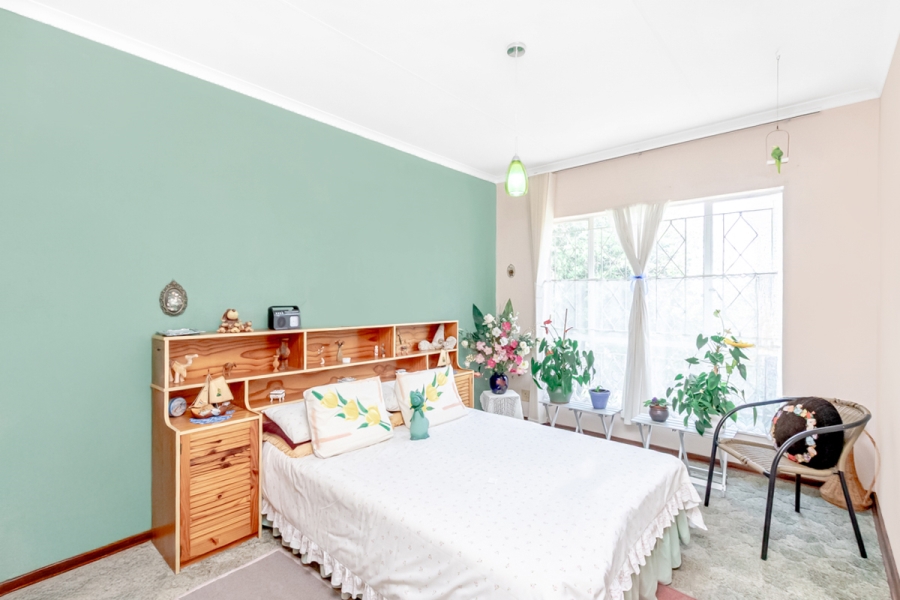 4 Bedroom Property for Sale in Wilro Park Gauteng