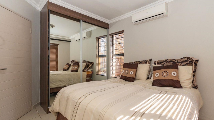 2 Bedroom Property for Sale in The Stewards Gauteng