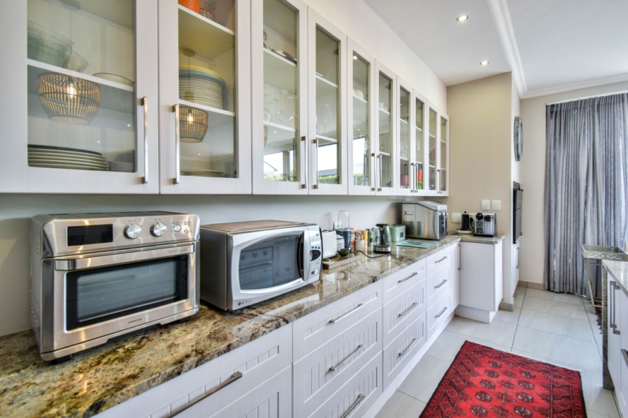 4 Bedroom Property for Sale in Midstream Meadows Gauteng