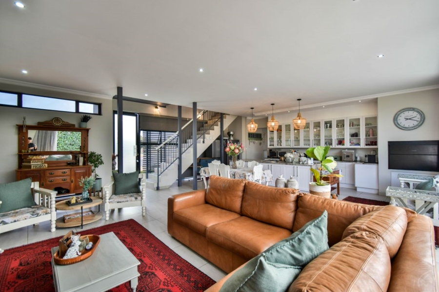 4 Bedroom Property for Sale in Midstream Meadows Gauteng